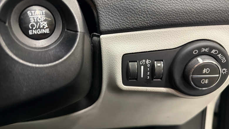 Jeep Compass 2.0 Multijet 140 Limited 5dr Diesel Station Wagon